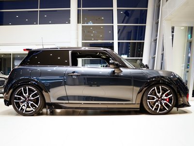 MINI COOPER - 8