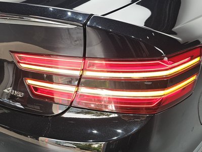 GENESIS G80 (RG3) - 10