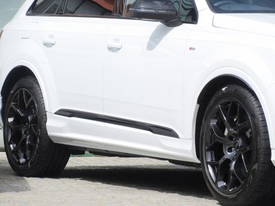 AUDI Q7 - 9