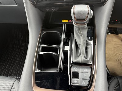 صورة مصغرة 19 لـ 2026 TOYOTA ALPHARD