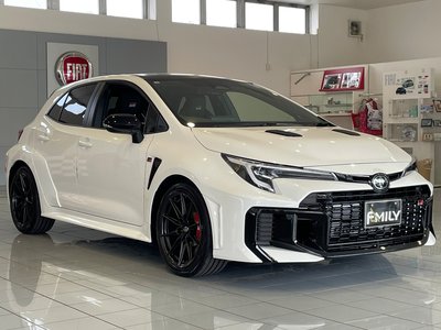 2025 Toyota GR COROLLA photo 6