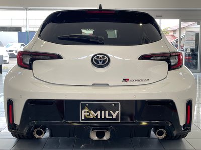 2025 Toyota GR COROLLA photo 9
