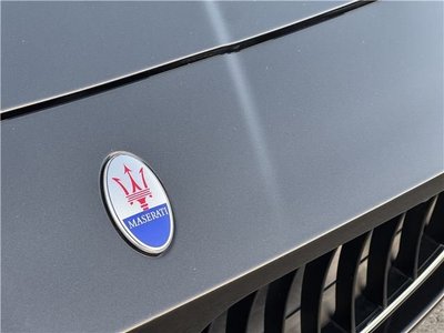 2012 Maserati GRANTURISMO — миниатюра 16