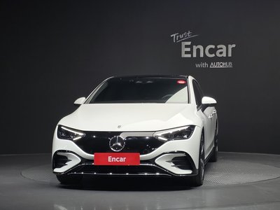 MERCEDES-BENZ EQE - 2