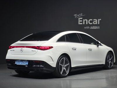MERCEDES-BENZ EQE - 4