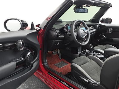 MINI CONVERTIBLE - 10