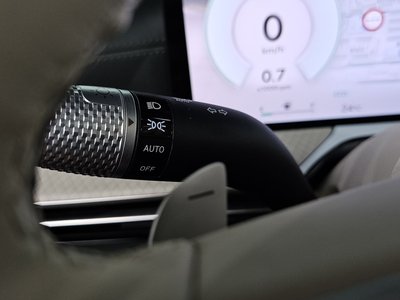 2024 Genesis GV80 — миниатюра 32
