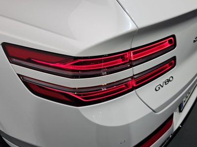 صورة 10 لـ 2024 Genesis GV80