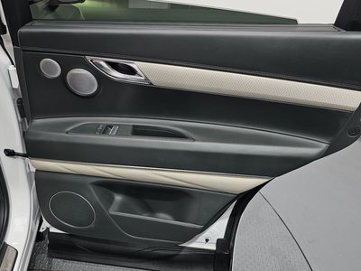 2024 Genesis GV80 — миниатюра 15