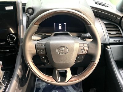 2026 TOYOTA ALPHARD thumbnail 12