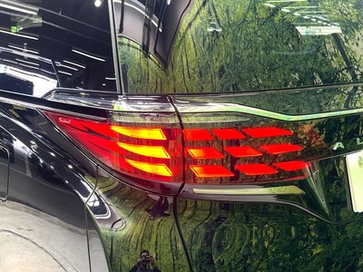 2026 TOYOTA ALPHARD thumbnail 32