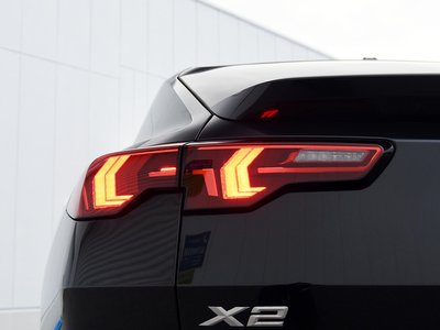 BMW X2 - 8