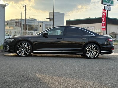 صورة مصغرة 12 لـ 2023 AUDI A8