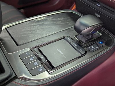 2021 Lexus LS 照片 9