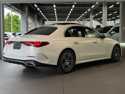 MERCEDES-BENZ E-CLASS - 3