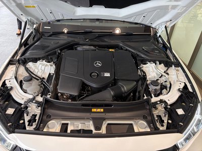 MERCEDES-BENZ E-CLASS - 5