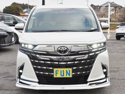 TOYOTA ALPHARD - 2