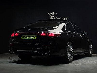MERCEDES-BENZ E-CLASS - 3