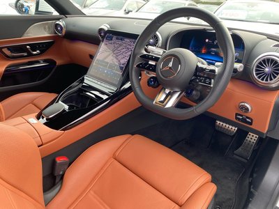 MERCEDES-BENZ SL AMG - 3