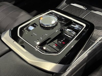 صورة مصغرة 23 لـ 2025 BMW 7 SERIES