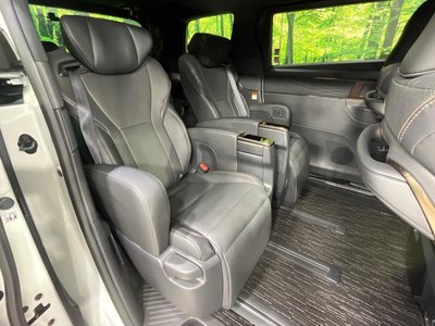 TOYOTA ALPHARD - 9