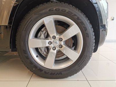 LAND ROVER DEFENDER - 9