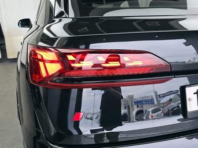 AUDI Q7 - 10