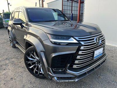 LEXUS LX