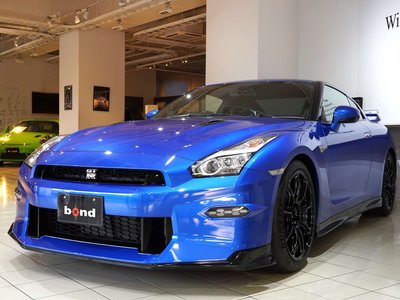 NISSAN GT-R - 7