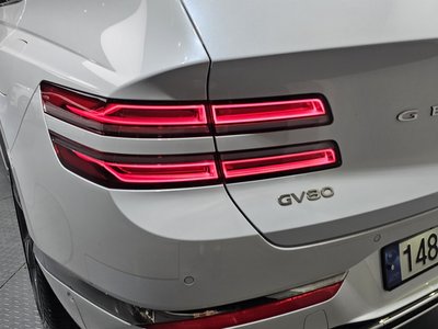 GENESIS GV80 - 10
