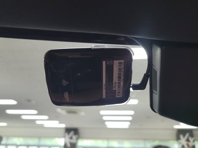 2023 LAND Rover DEFENDER thumbnail 11