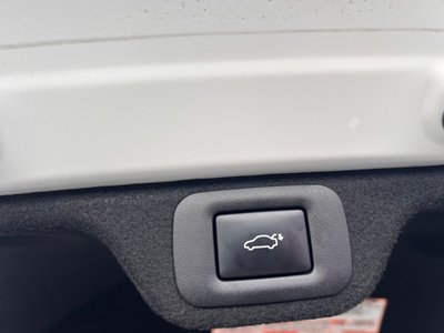 2023 Toyota CROWN CROSSOVER — миниатюра 45