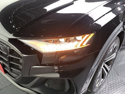 AUDI Q8 - 9