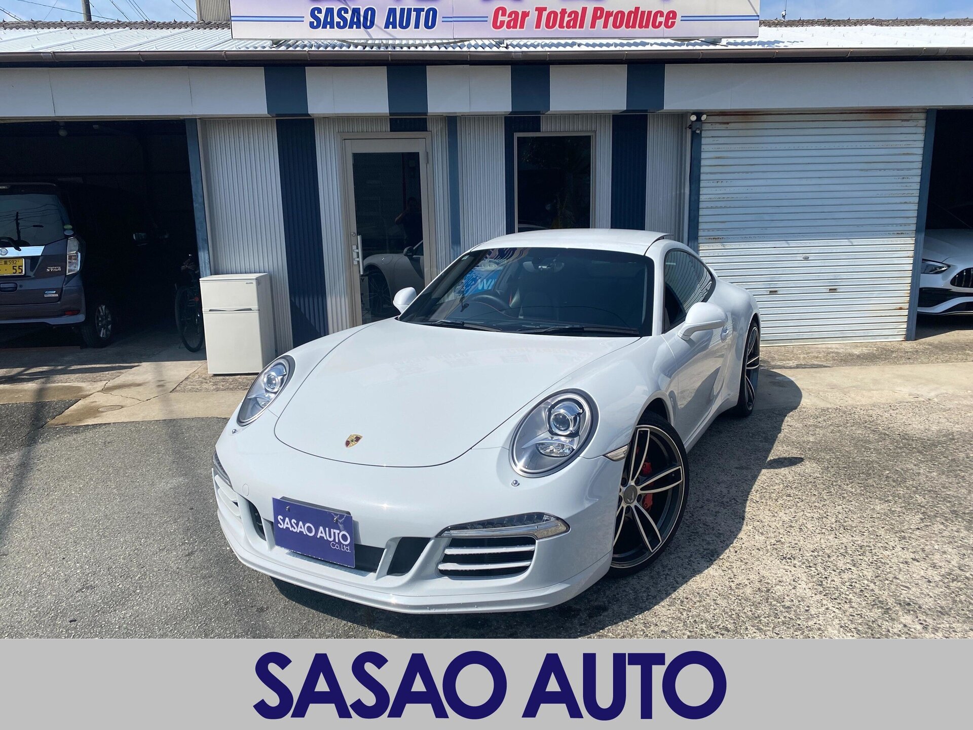 PORSCHE 911 - View 1