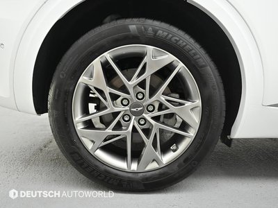 صورة 6 لـ 2021 Genesis GV70