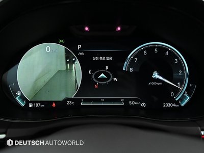 صورة 7 لـ 2021 Genesis GV70