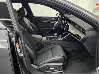 2022 AUDI A7 thumbnail 11