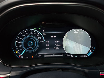 2023 Genesis GV70 photo 8