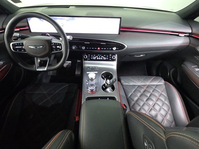صورة 5 لـ 2024 Genesis GV70
