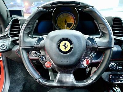 FERRARI 458 ITALIA - 10