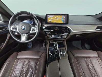 2020 BMW 5 SERIES — фото 5