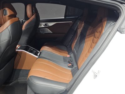 صورة مصغرة 18 لـ 2024 BMW 8 SERIES