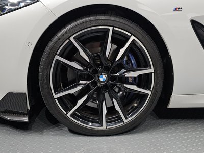 صورة 6 لـ 2024 BMW 8 SERIES