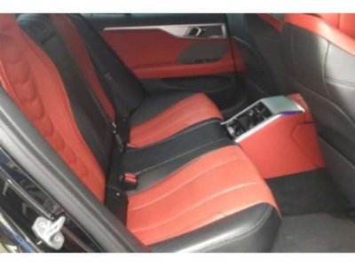 BMW BMW 8 SERIES - 5