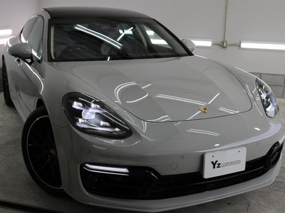 PORSCHE PANAMERA - 3