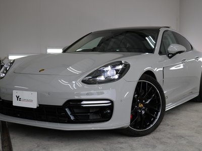 PORSCHE PANAMERA - 9