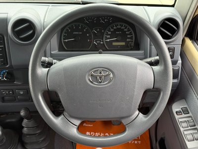 صورة مصغرة 53 لـ 2015 Toyota LAND CRUISER 70
