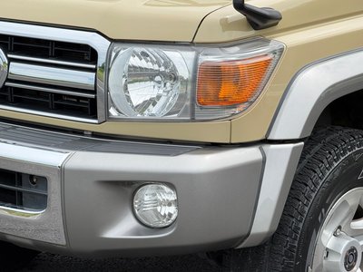 صورة مصغرة 13 لـ 2015 Toyota LAND CRUISER 70