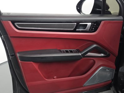 صورة مصغرة 14 لـ 2020 Porsche CAYENNE