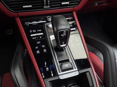 صورة مصغرة 12 لـ 2020 Porsche CAYENNE
